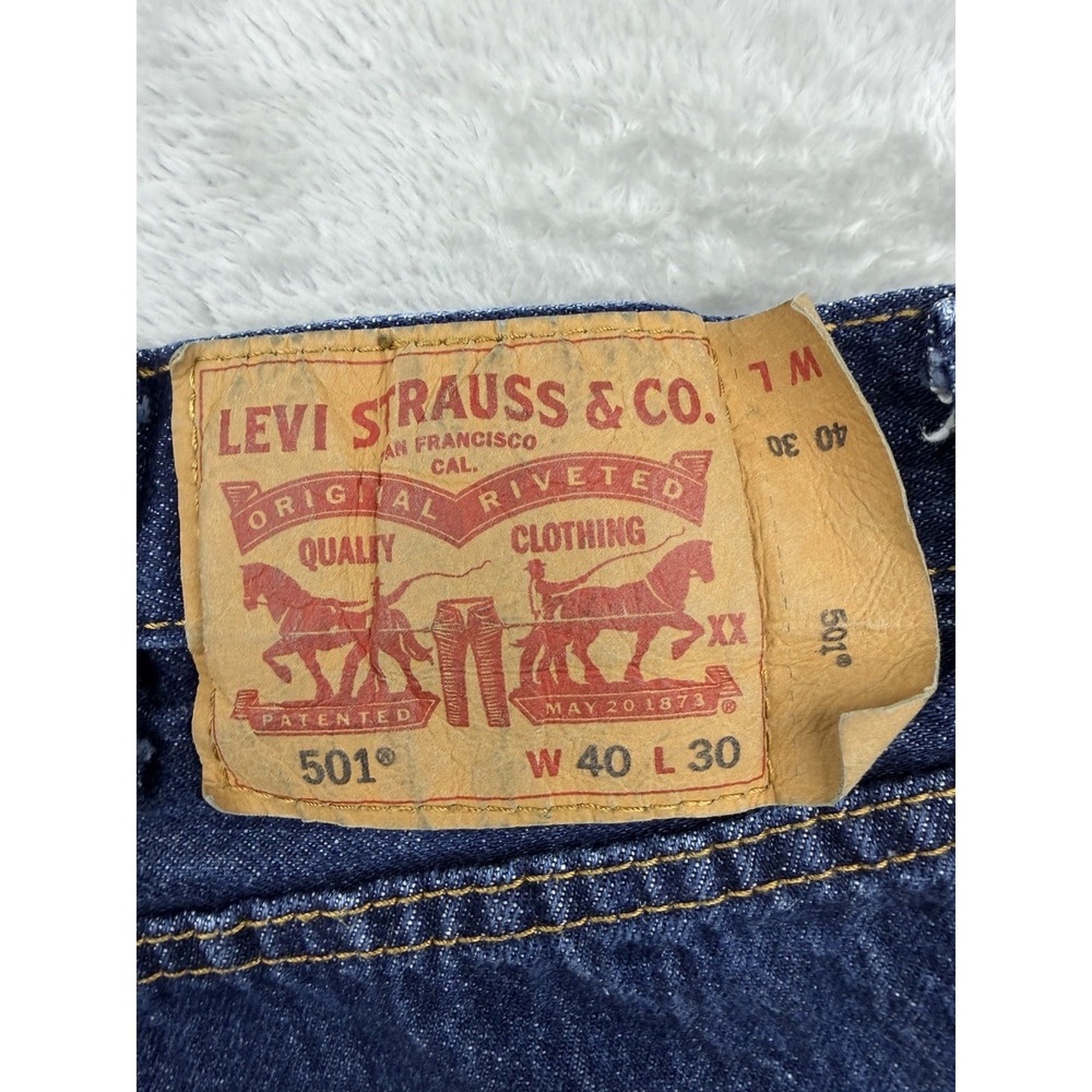 Levi's 501 Mens 40x30 Button Fly Original Fit Dark Wash Jean (Measured 36x28) - Picture 6 of 12